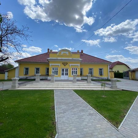 Kúria Vendégház Poroszló Exterior foto